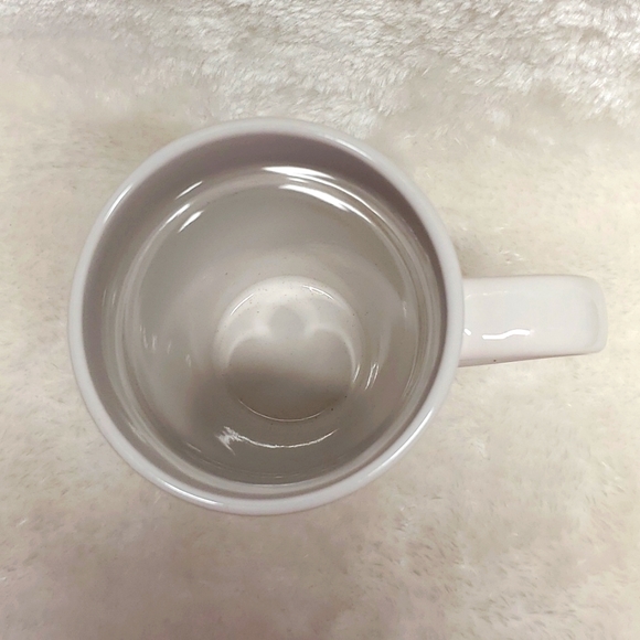 Gold metallic snowflake coffee mug - Picture 4 of 4